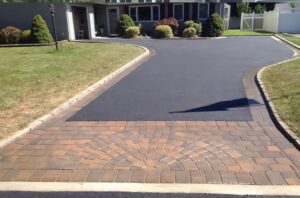 How to Choose the Perfect Paving Driveway Contractor for Your Home: